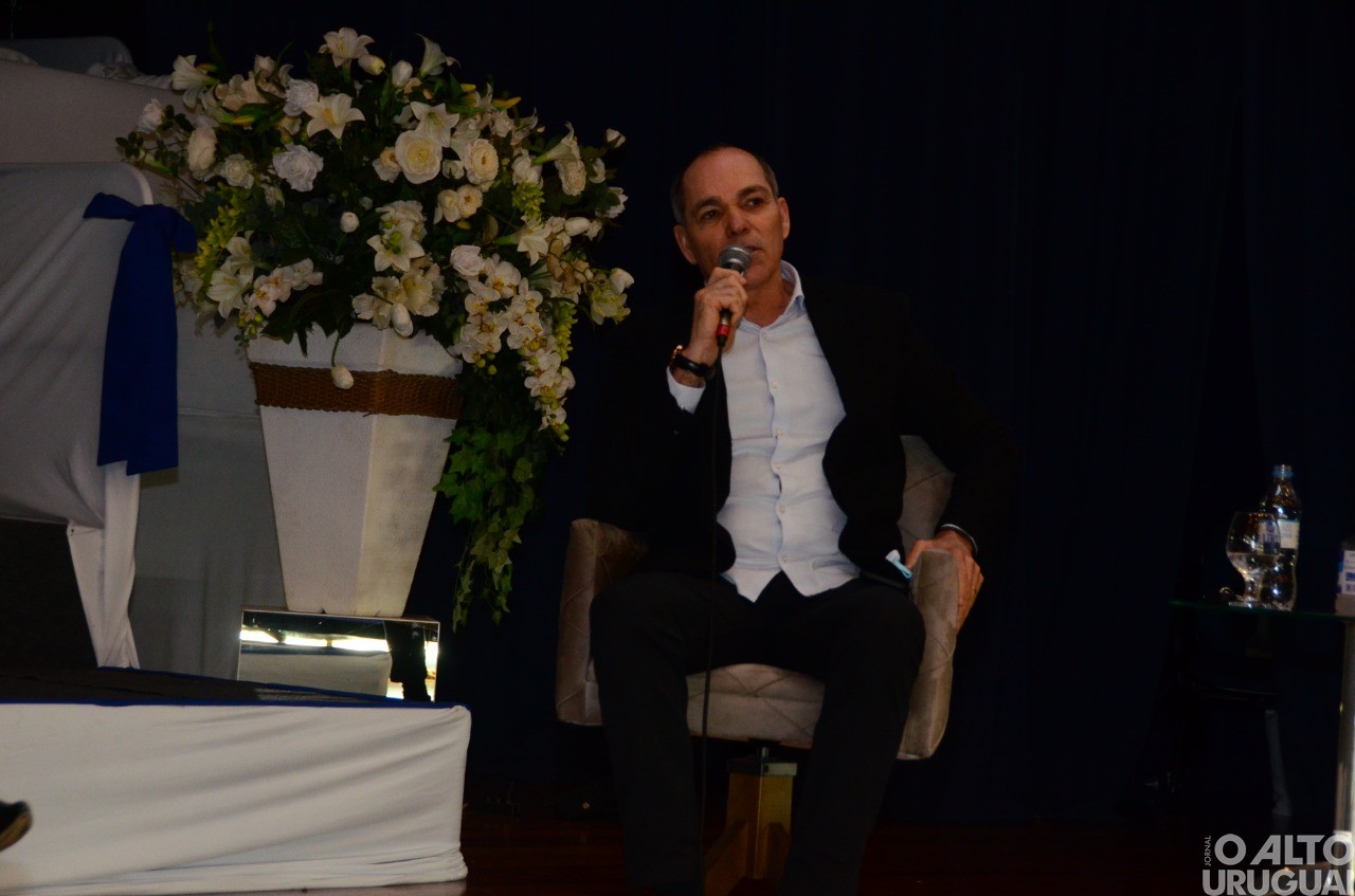 Secretário do Desenvolvimento Econômico do RS dialoga com lideranças da região