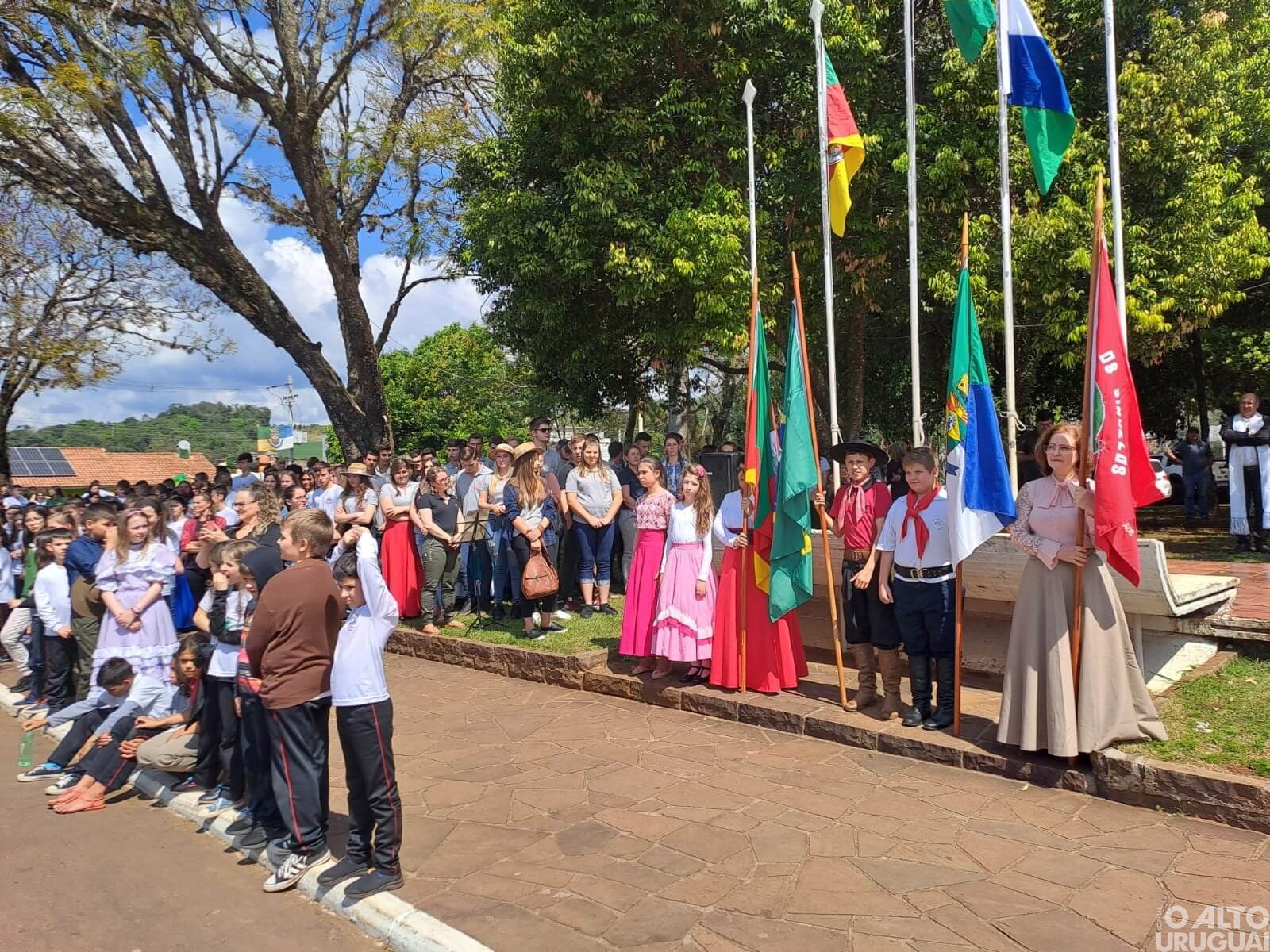 Abertura da 29ª Cavalgada Interdistrital de Alpestre é realizada nesta quinta-feira