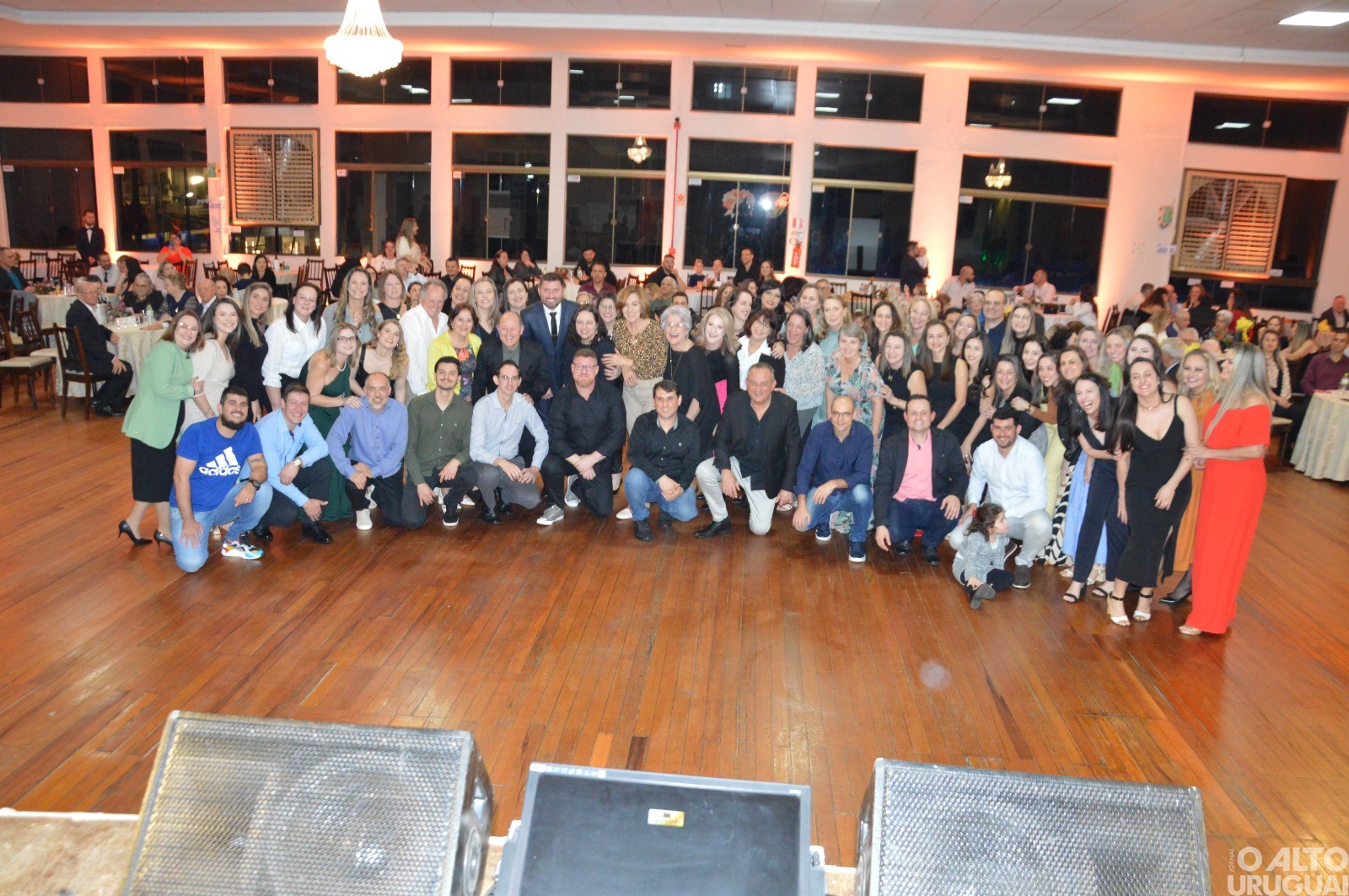 Jantar-dançante celebra os 60 anos da Escola Técnica José Cañellas em FW
