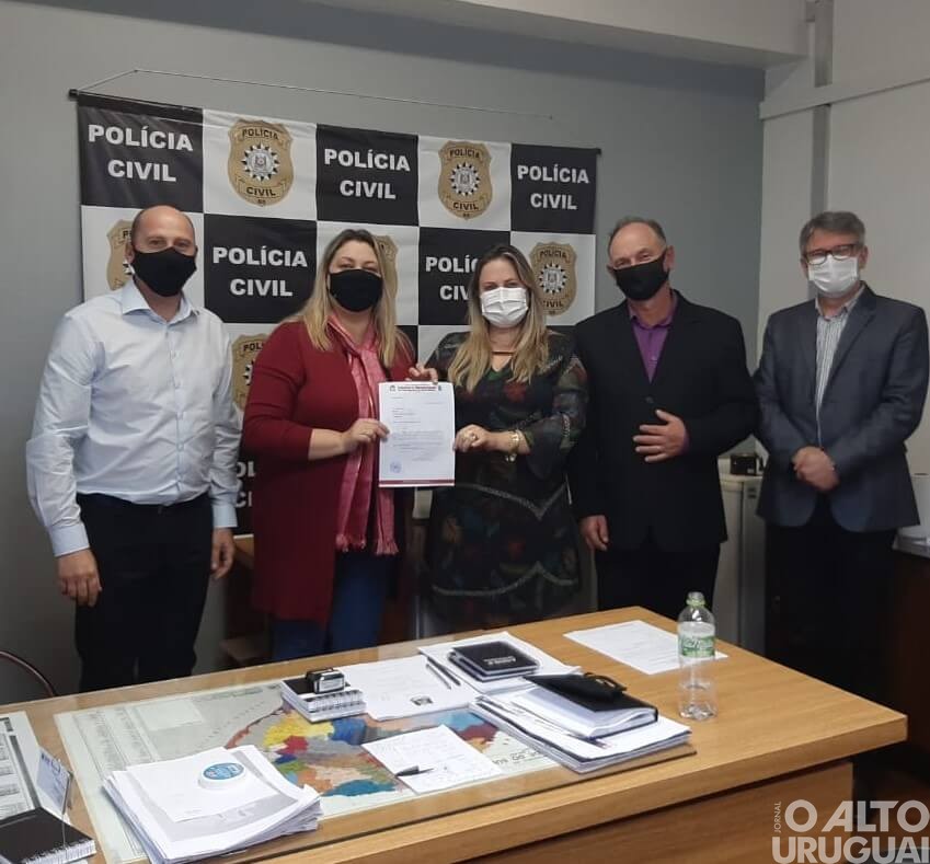 Vereadores de Vista Alegre solicitam emendas na capital do Estado