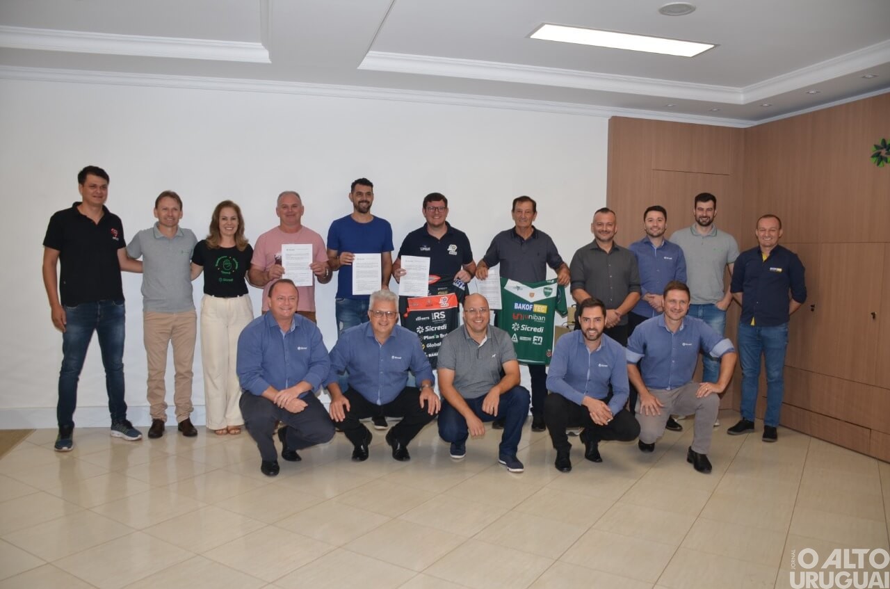 Sicredi Conexão renova apoio ao futsal regional