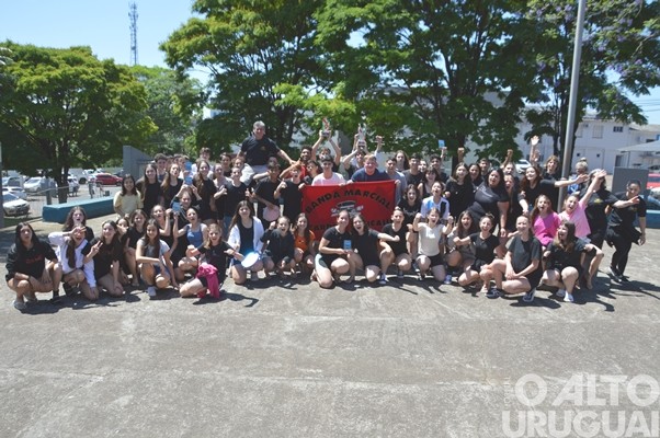 Bandas da Escola Cardeal Roncalli conquistam cinco títulos de campeãs e três de vice-campeãs em SC