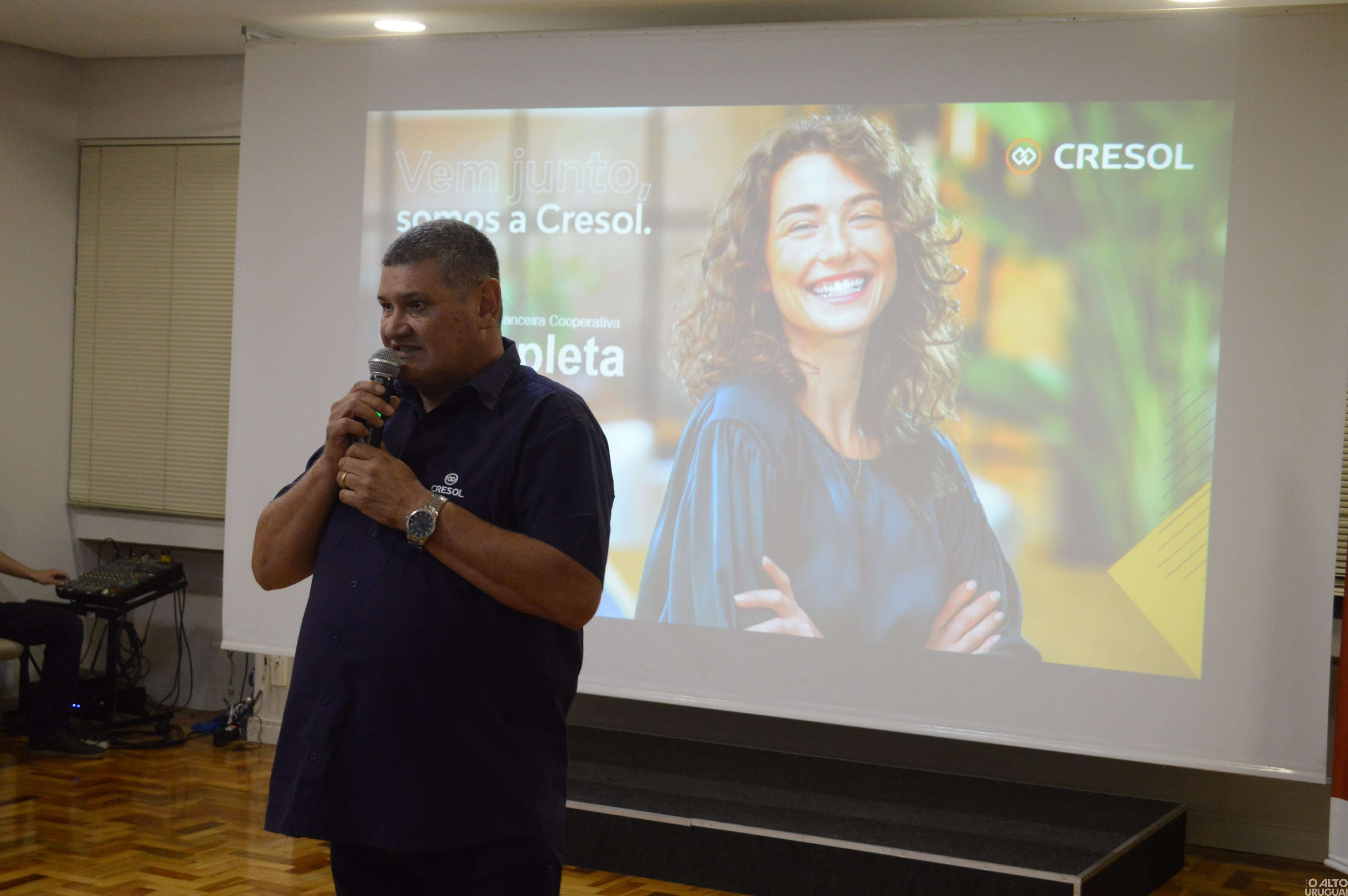Cresol Raiz promove conversa sobre inovação empresarial