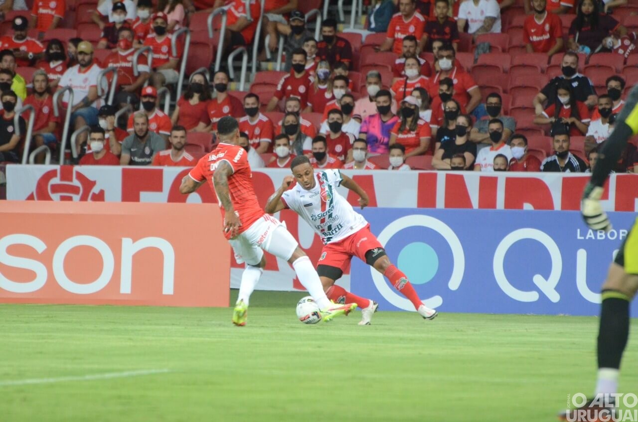 União-FW é derrotado pelo Inter no Beira-Rio
