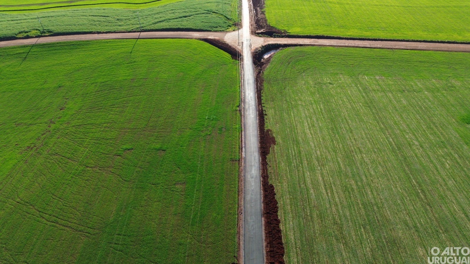 Realizadas melhorias no acesso ao distrito de Arco-Íris em Erval Seco