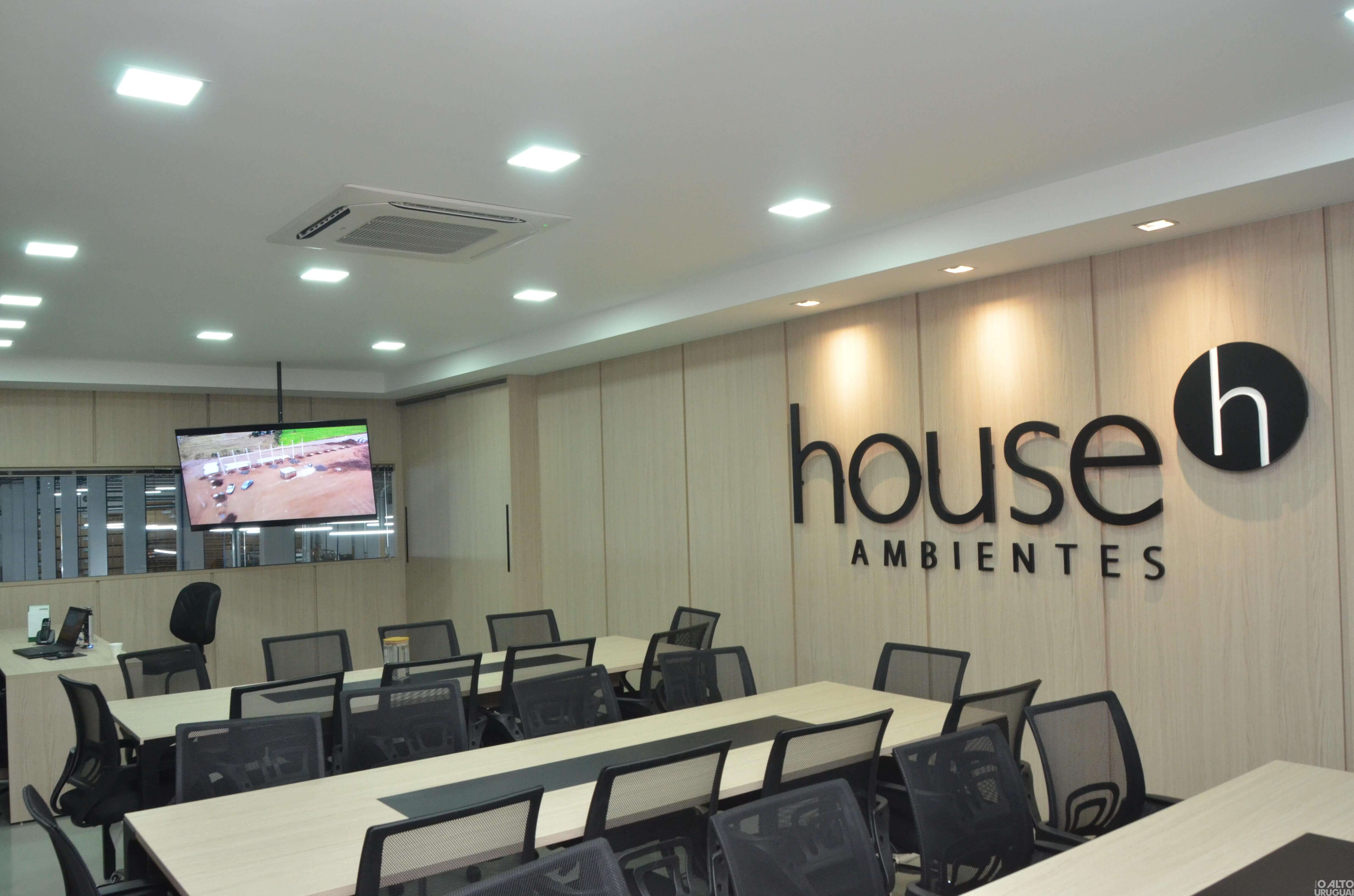 House Ambientes inaugura em Rodeio Bonito