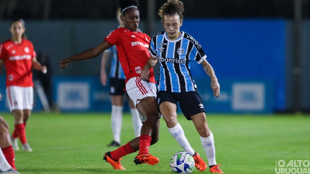 Gurias da dupla Gre-Nal se enfrentam pelas finais do Gauchão nesta segunda, 18