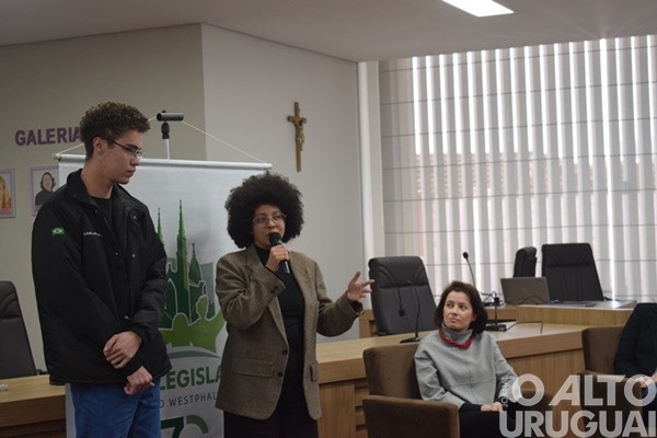 IntegraLegis aproxima Poder Legislativo e acadêmicos de Comunicação da UFSM/FW