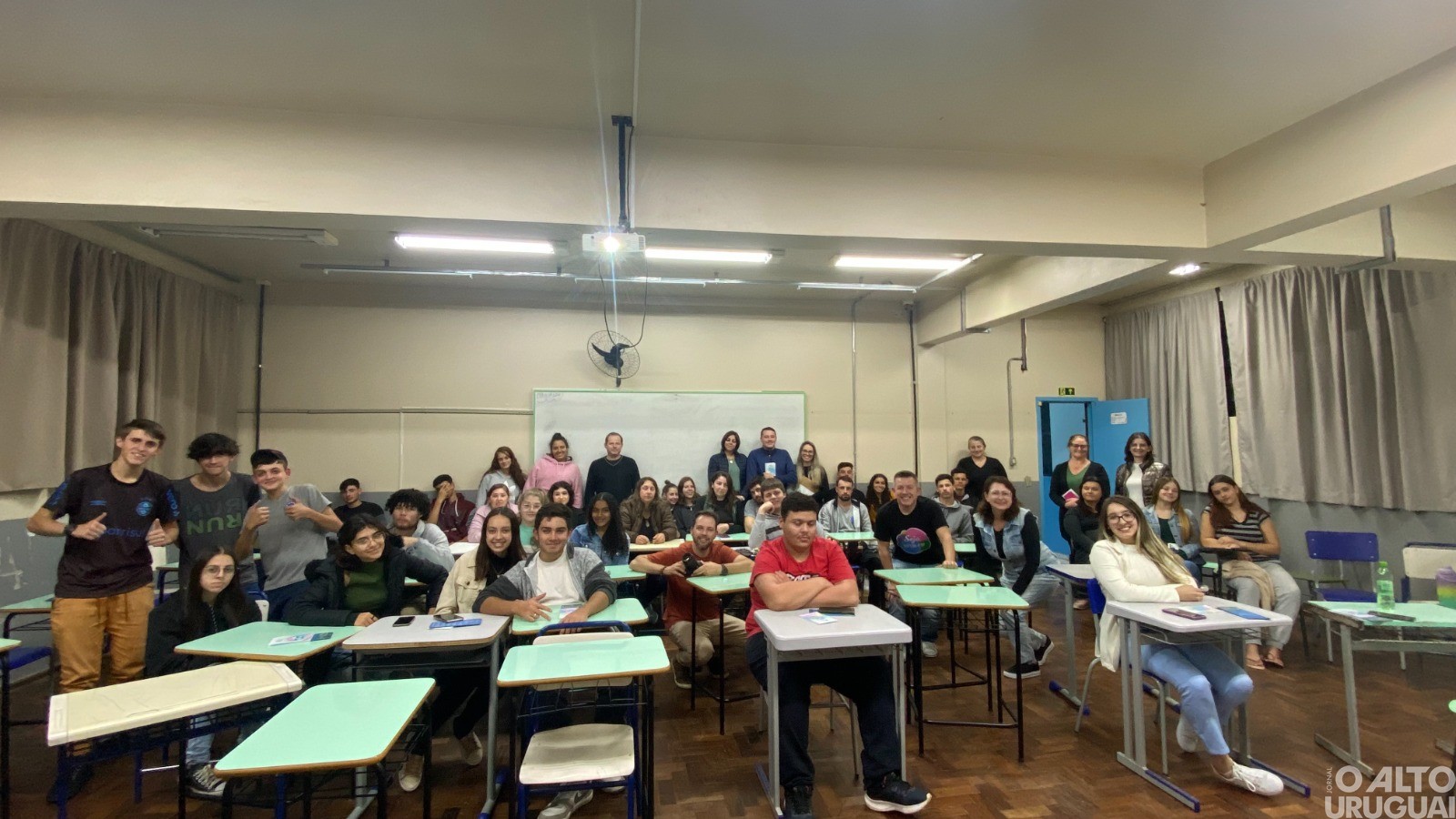 Projeto Seja UFSM/FW conclui ação sobre itinerários formativos no ensino médio da região