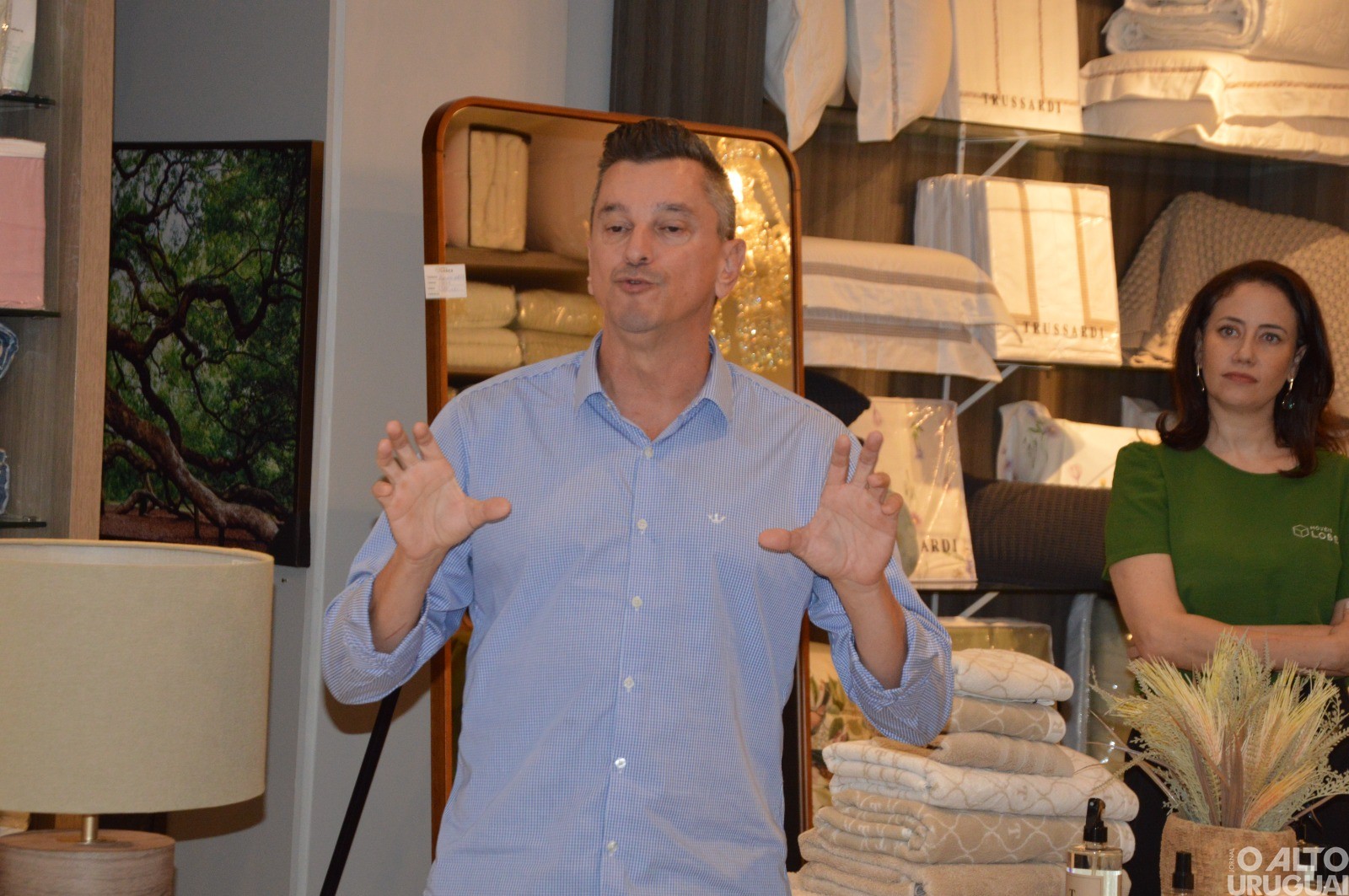 Móveis Lober inaugura novo espaço cama e banho com marcas renomadas