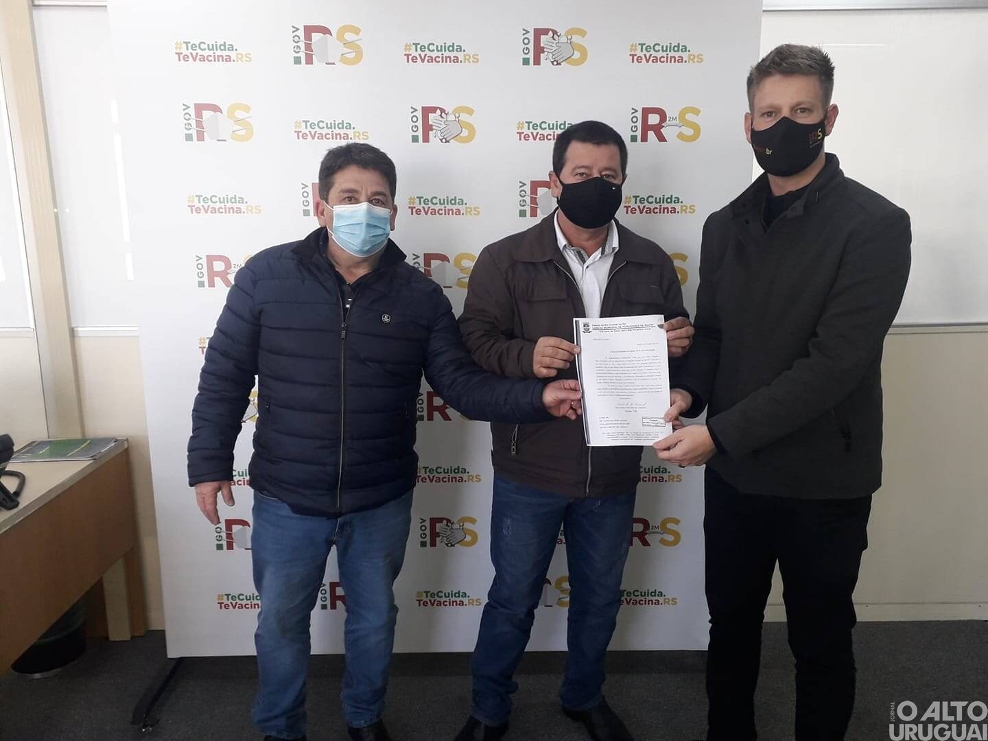 Esgoto da Penitenciária Estadual de Iraí é tema de reunião na capital