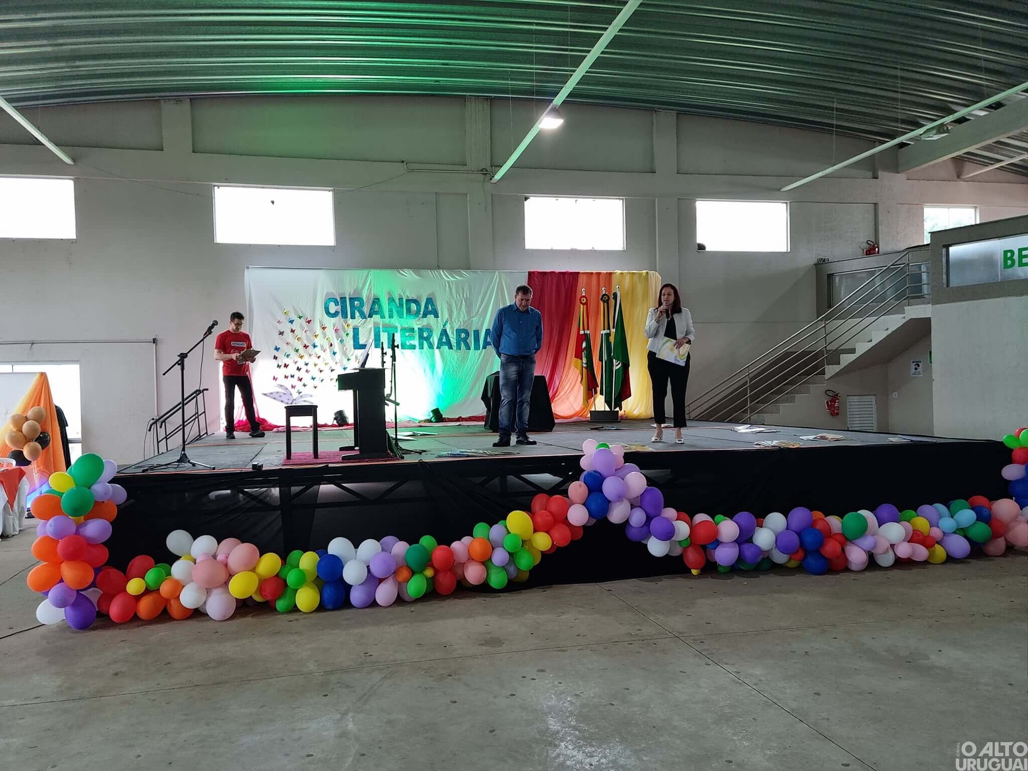 Taquaruçu do Sul: Ciranda Literária homenageia crianças, professores e funcionários públicos