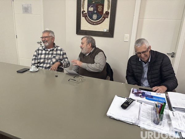 Deputado Luiz Carlos Busato visita FW e repassa emenda de R$ 330 mil ao município