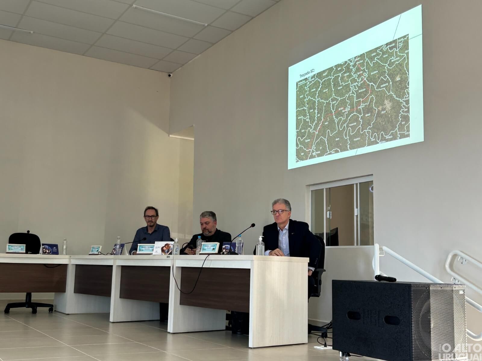 Lideranças do Norte e Noroeste gaúcho e do Oeste Catarinense debatem a Ferrovia Norte-Sul