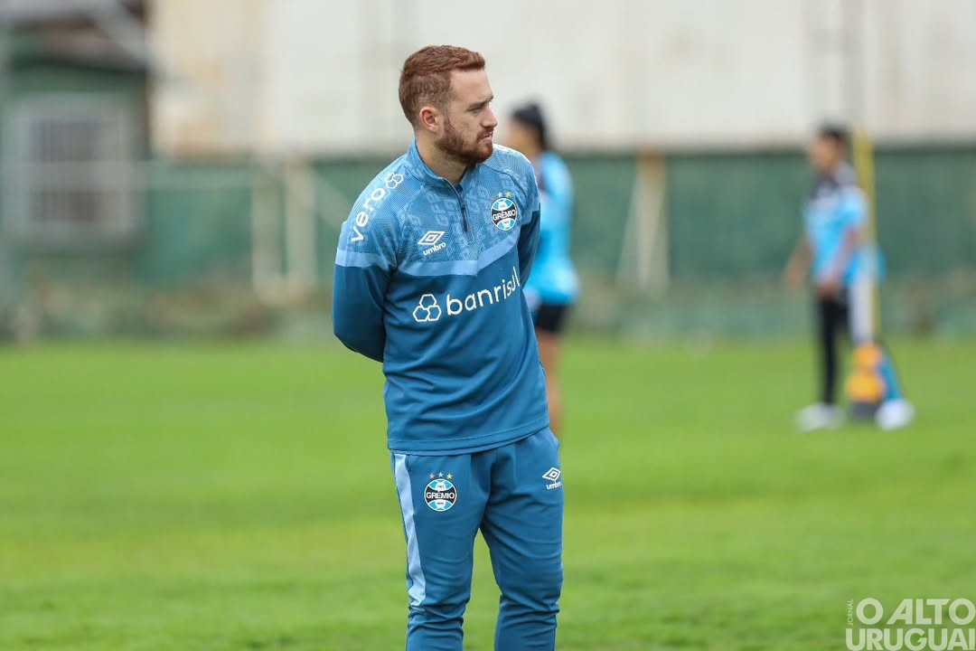 Yura Titow é o novo técnico das Gurias do Yucumã