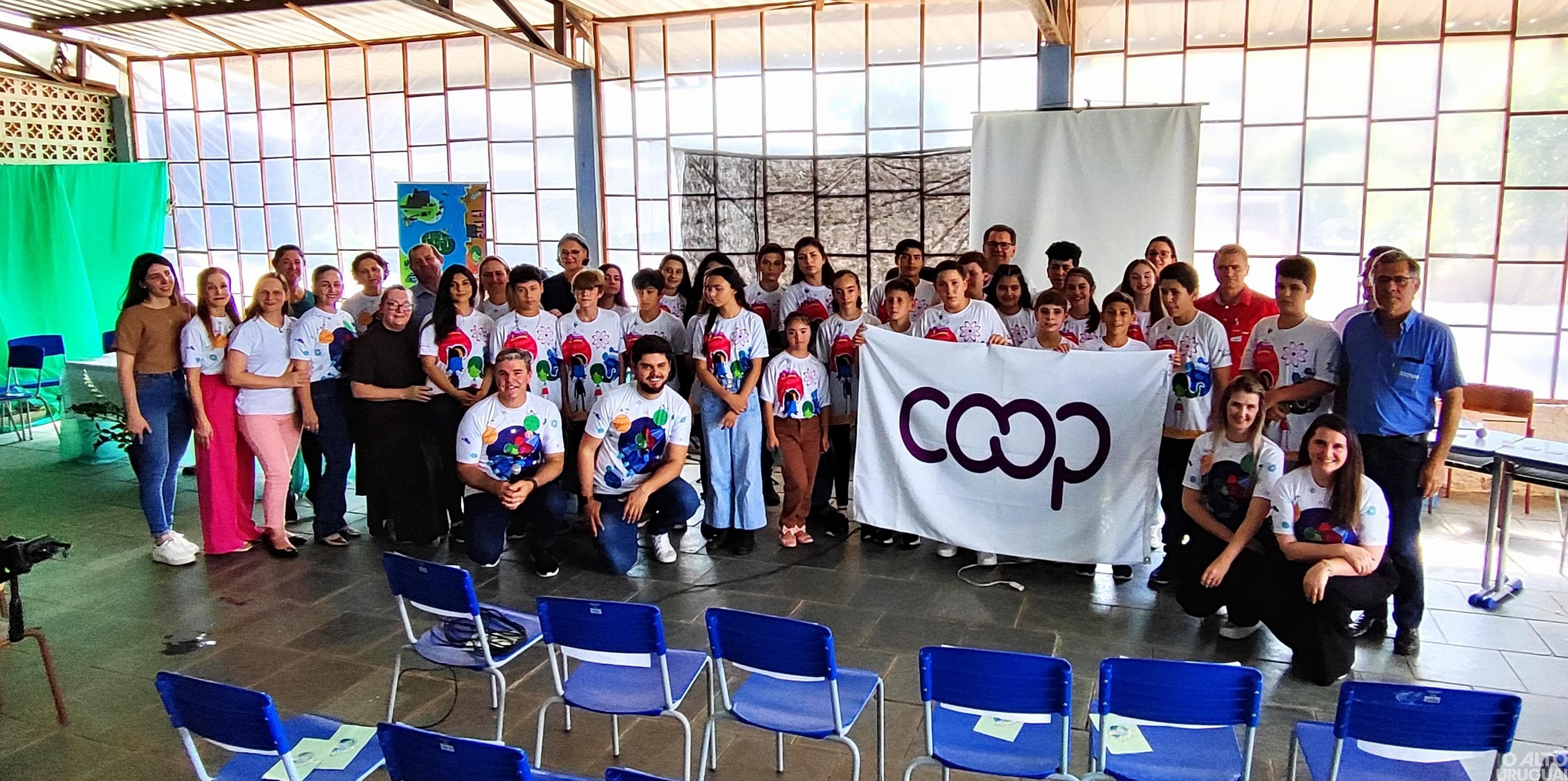 Assembleia de fundação da Cooperativa Escolar é realizada em Jaboticaba