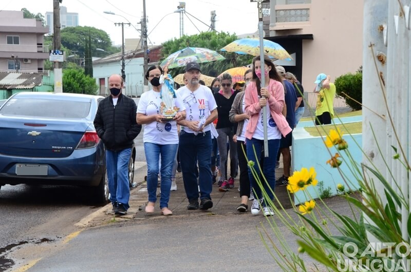 Vicentinos promovem 47ª Caminhada do Agradecimento