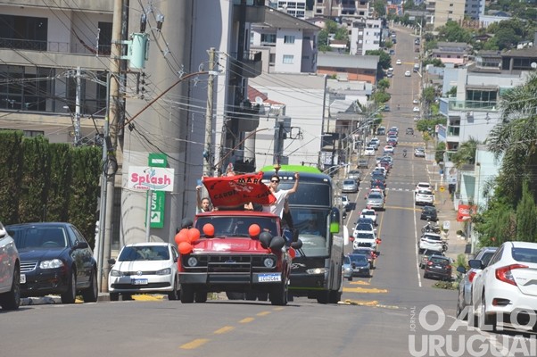 Bandas da Escola Cardeal Roncalli conquistam cinco títulos de campeãs e três de vice-campeãs em SC