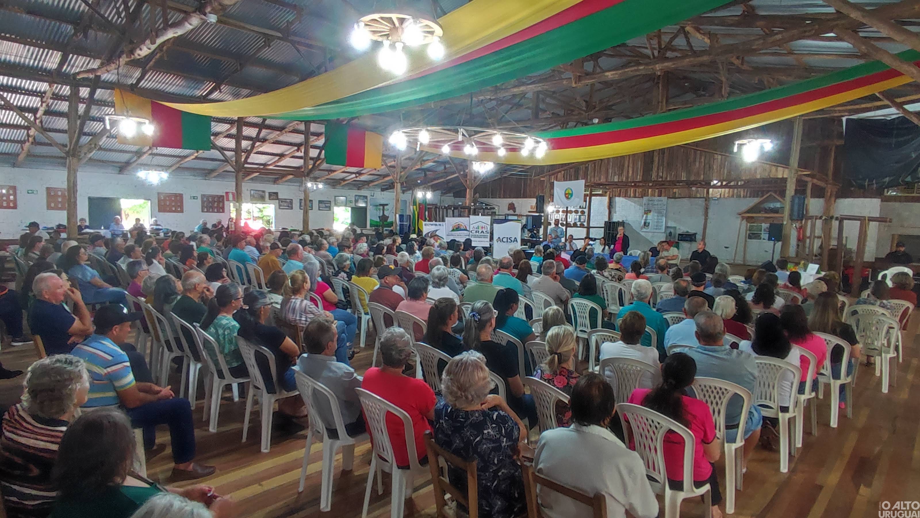 Rodeio Bonito promove encontro em homenagem aos idosos