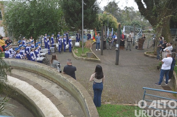 Centelha do Fogo Simbólico da Pátria chega a FW