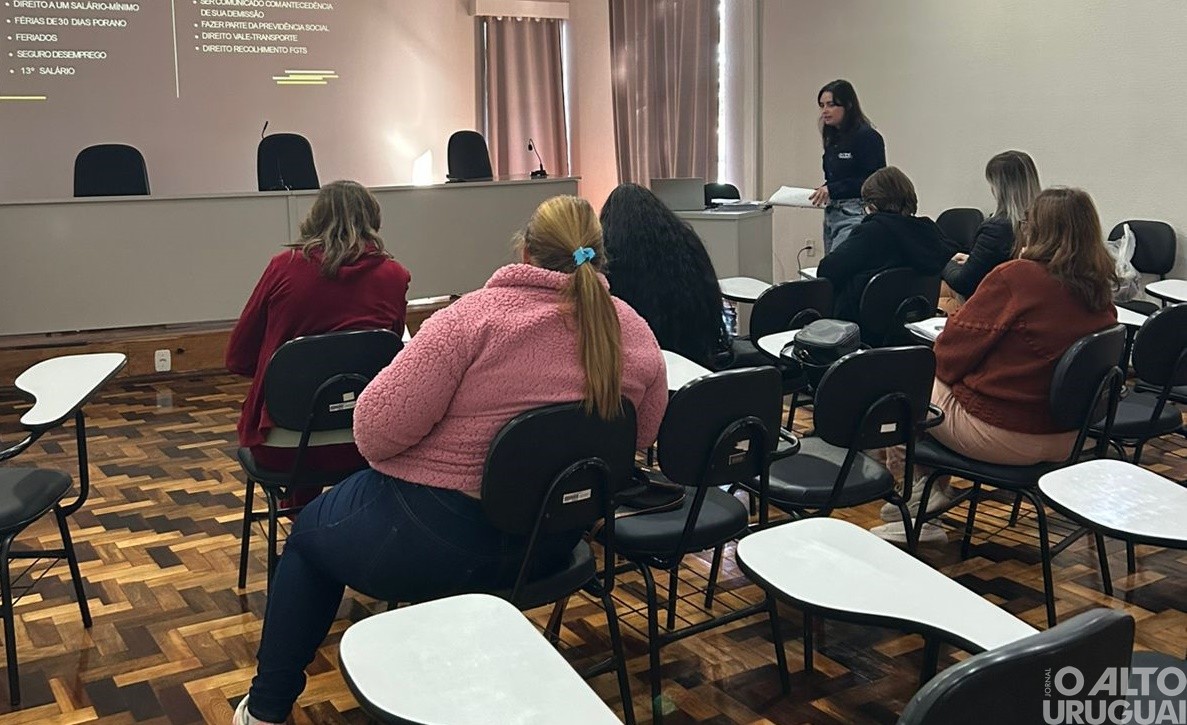 Planalto promove curso de formação para cuidadores de idosos