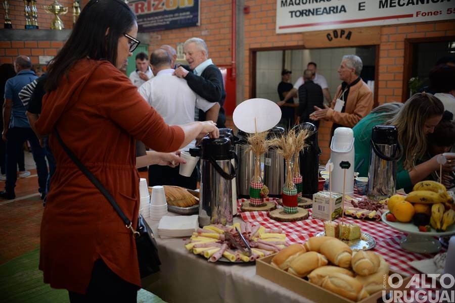 Encontro da família Candaten reúne aproximadamente 500 pessoas em FW