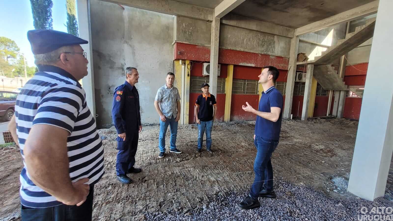 Executivo de FW destina mais recursos para obras do Corpo de Bombeiros