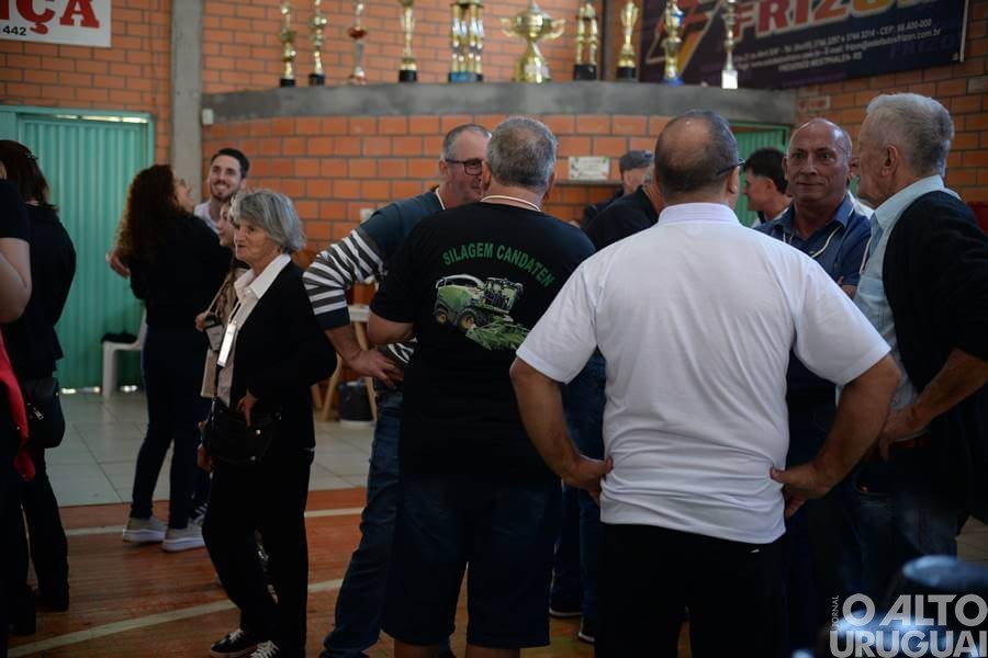 Encontro da família Candaten reúne aproximadamente 500 pessoas em FW