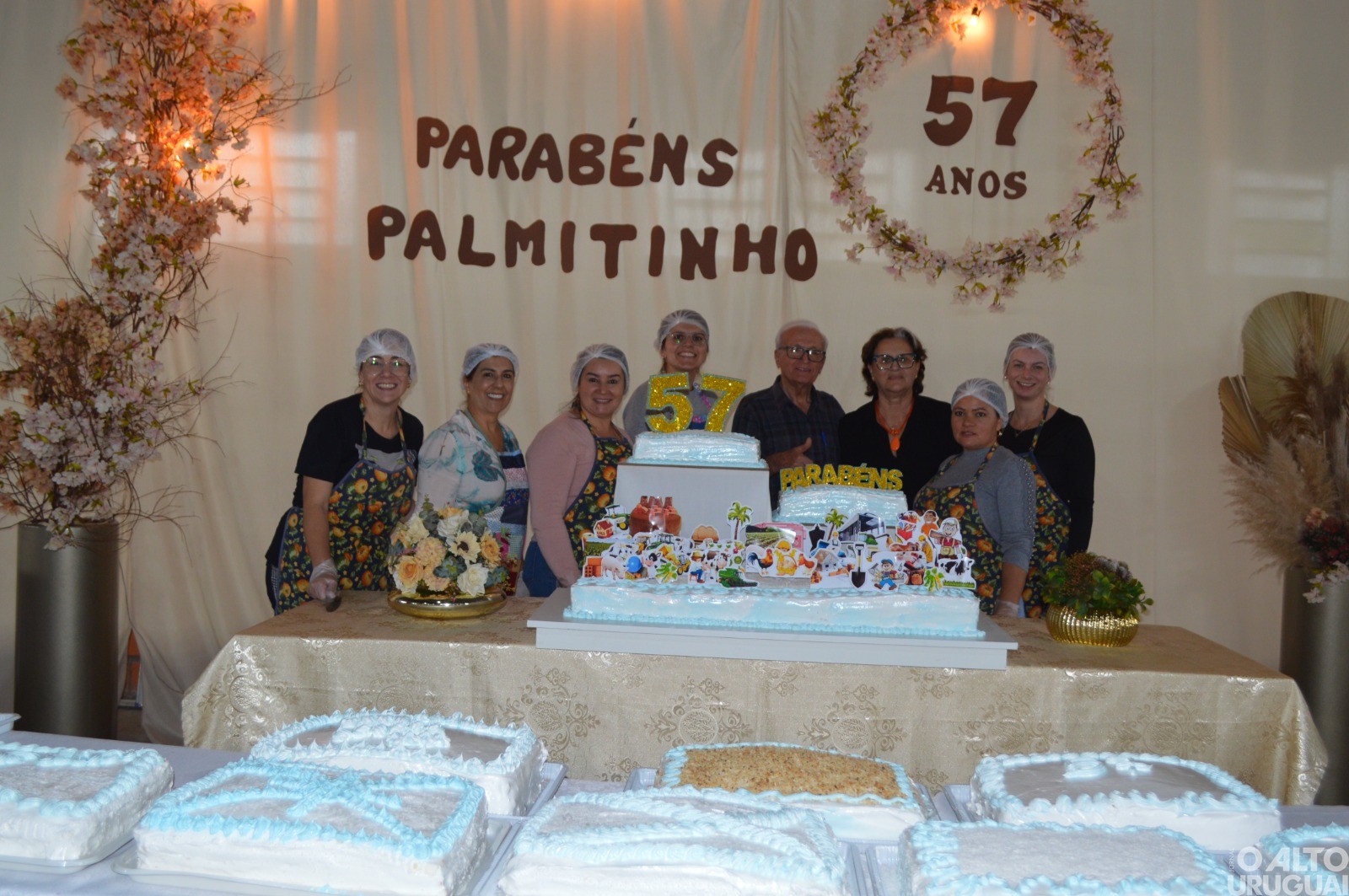 Almoço popular e corte do bolo marcam os 57 anos de Palmitinho