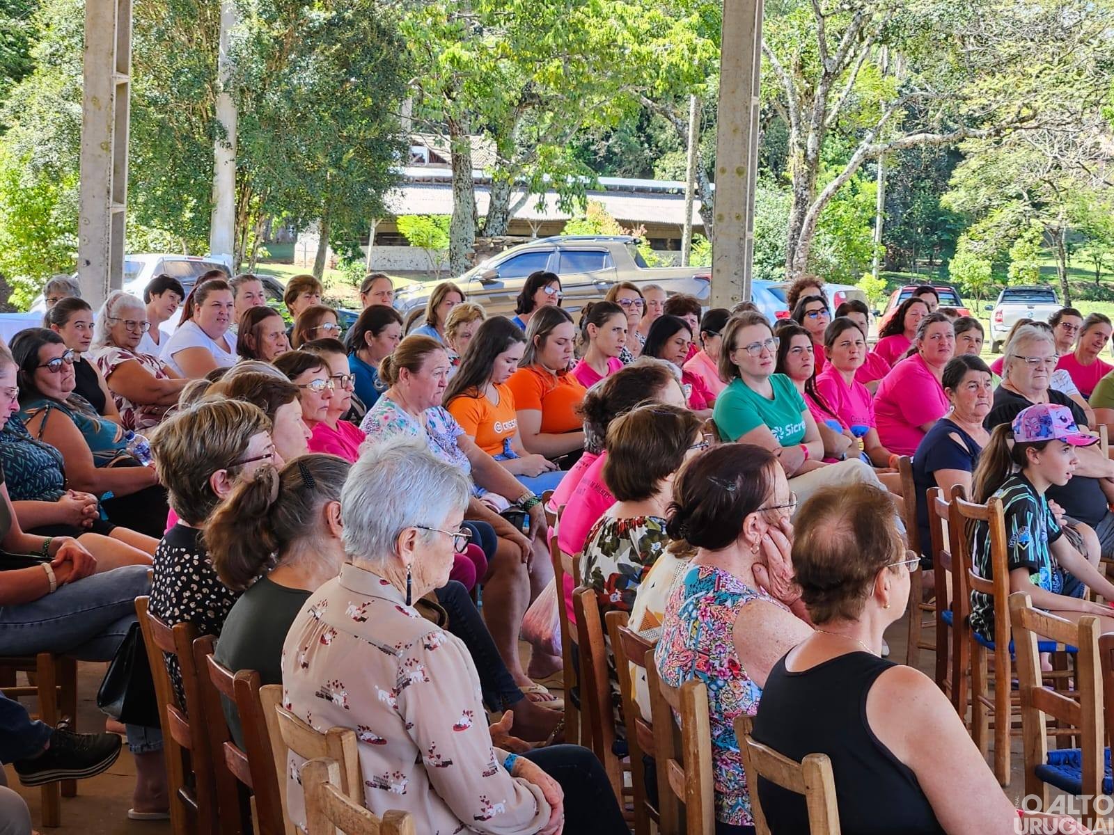 Entidades de Caiçara realizam encontro de boas-vindas às mulheres