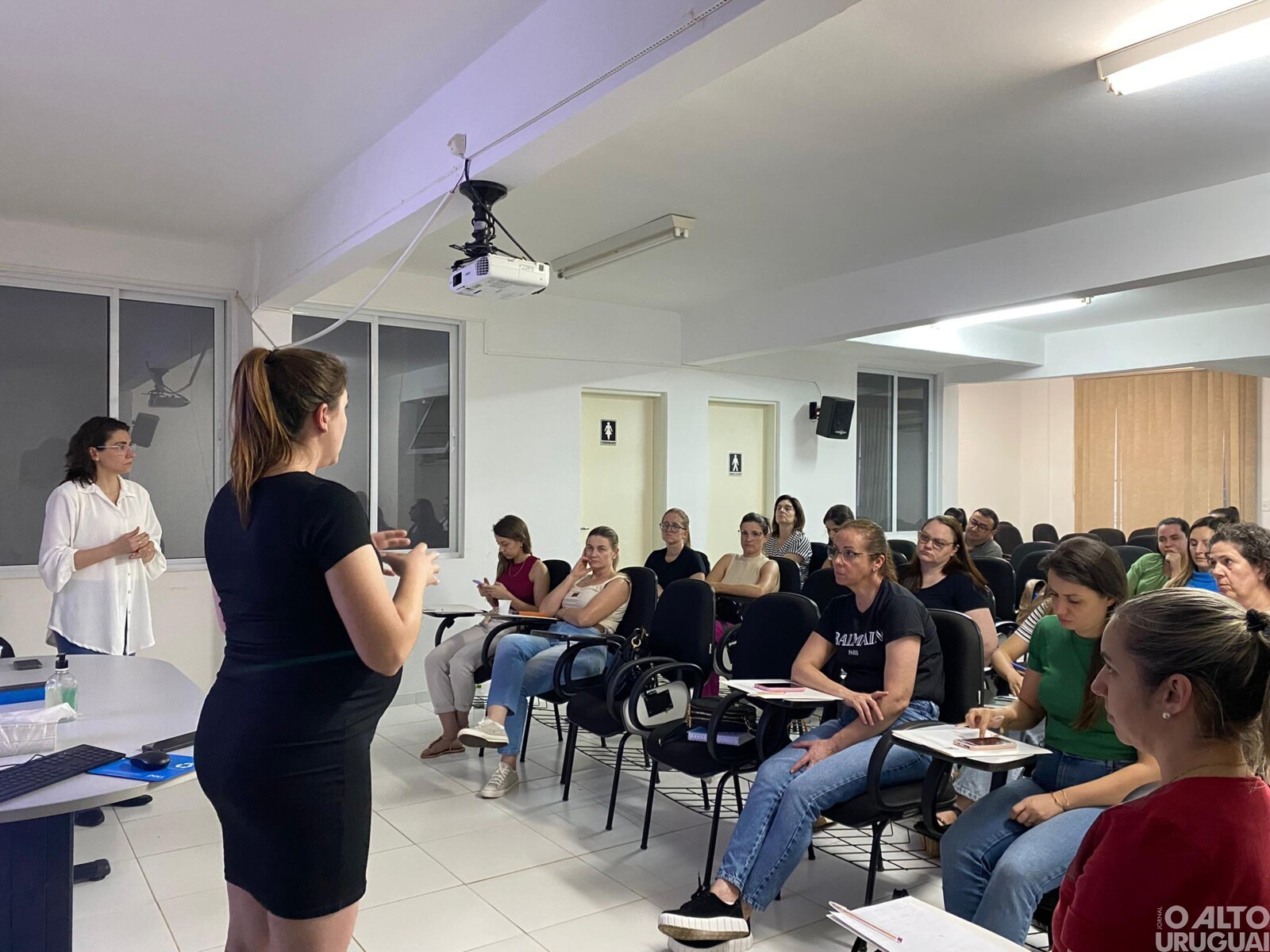 SAE-FW e 2ª CRS promovem oficina com profissionais da atenção básica de 26 municípios