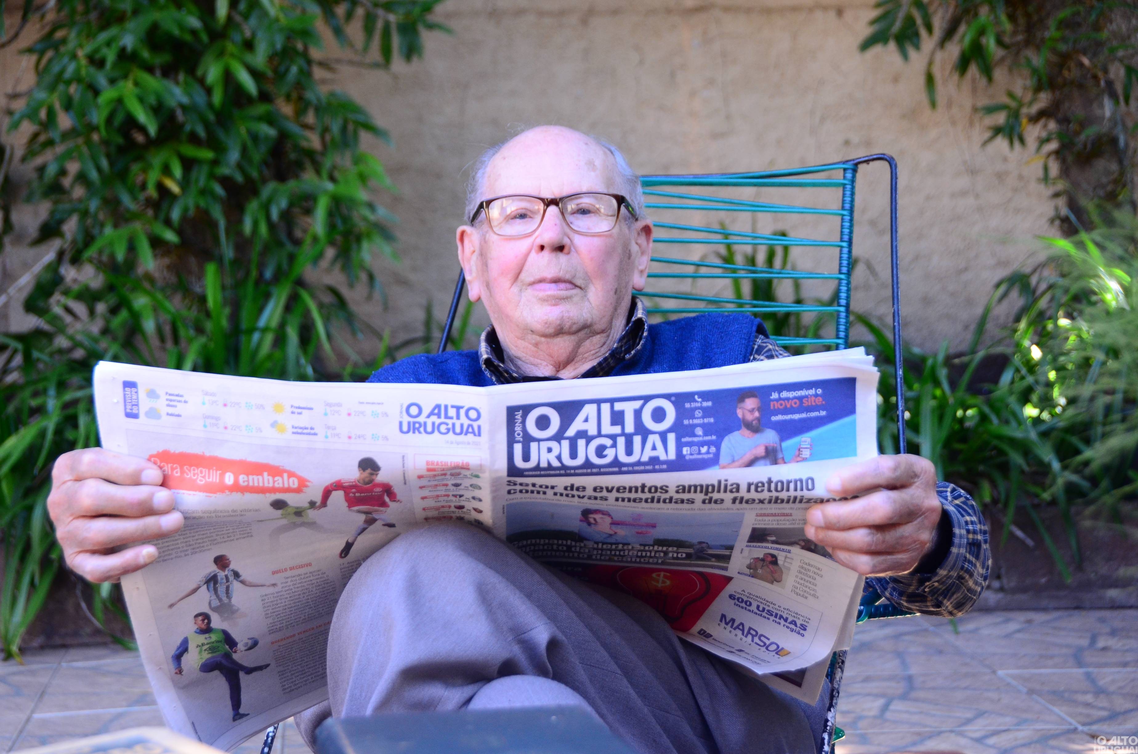 Conheça o mecânico aposentado que completou 100 anos neste mês