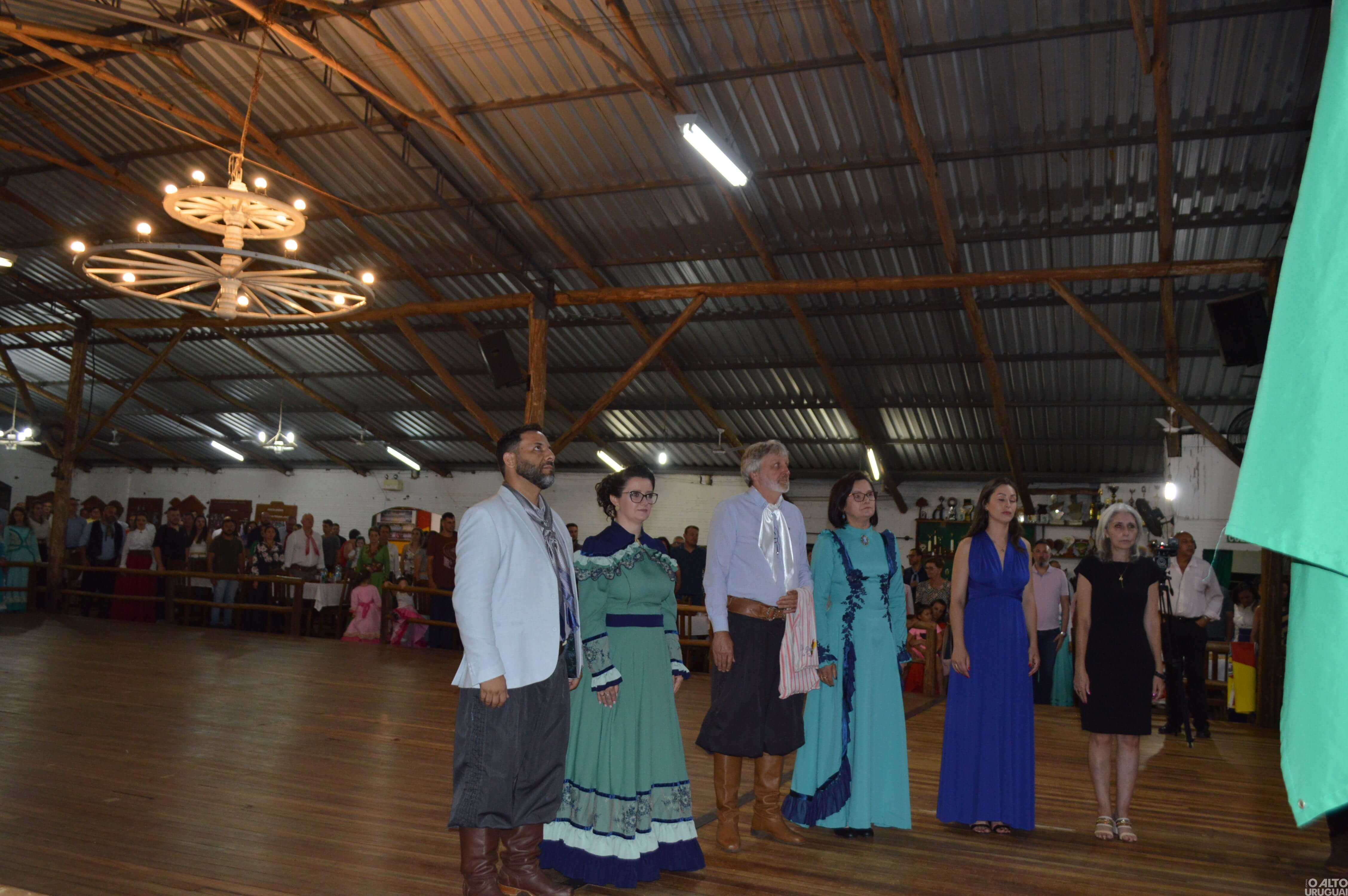 Diego Bertoletti da Rocha toma posse como patrão do CTG Rodeio da Querência