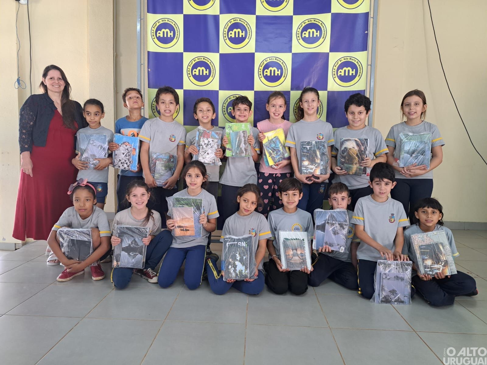 Entregues mais de 1,2 mil kits de materiais escolares aos alunos da rede municipal de Seberi