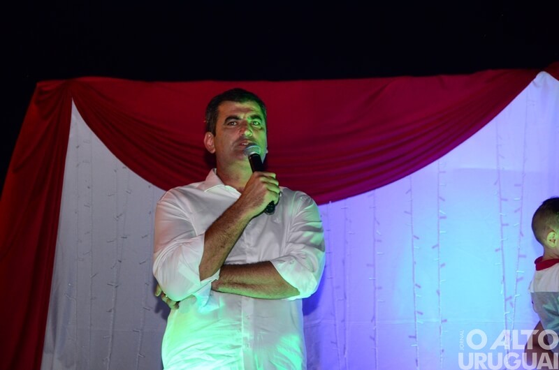 Programação de Natal reúne famílias em Caiçara