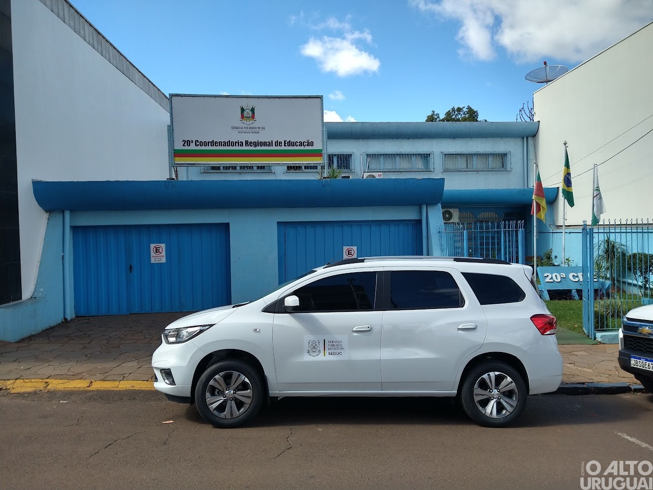 20ª Coordenadoria Regional de Educação recebe novo veículo