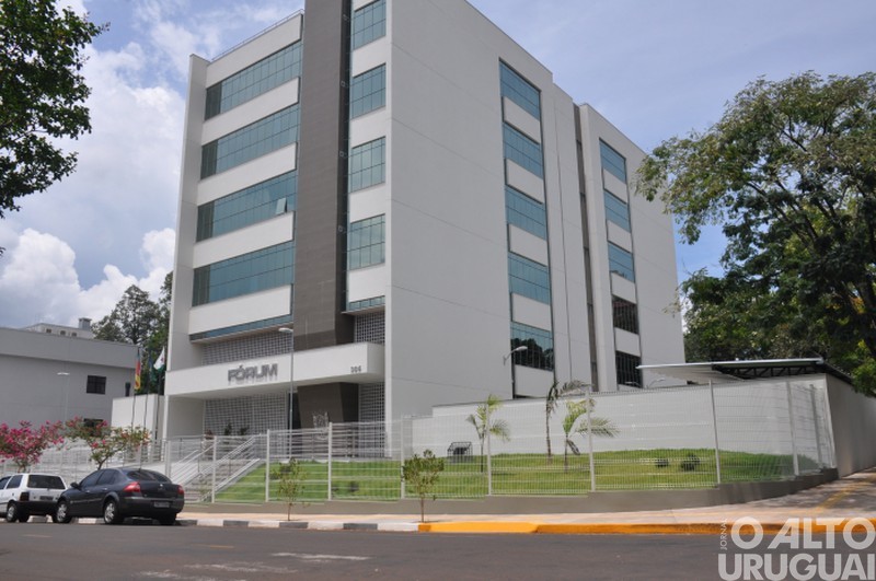 Após ataque hacker, Fórum de FW reabre para atendimento presencial nesta quarta-feira, 26