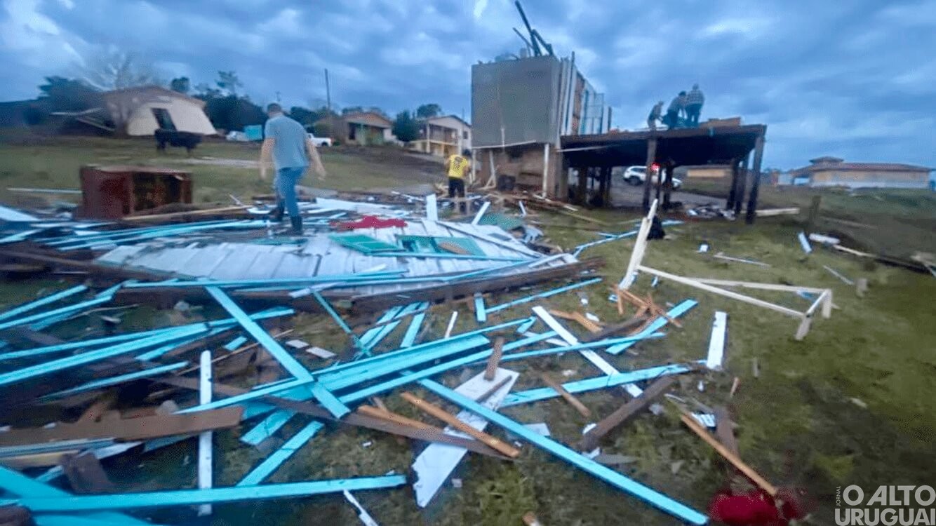 Temporais causam destruição no Norte do Rio Grande do Sul