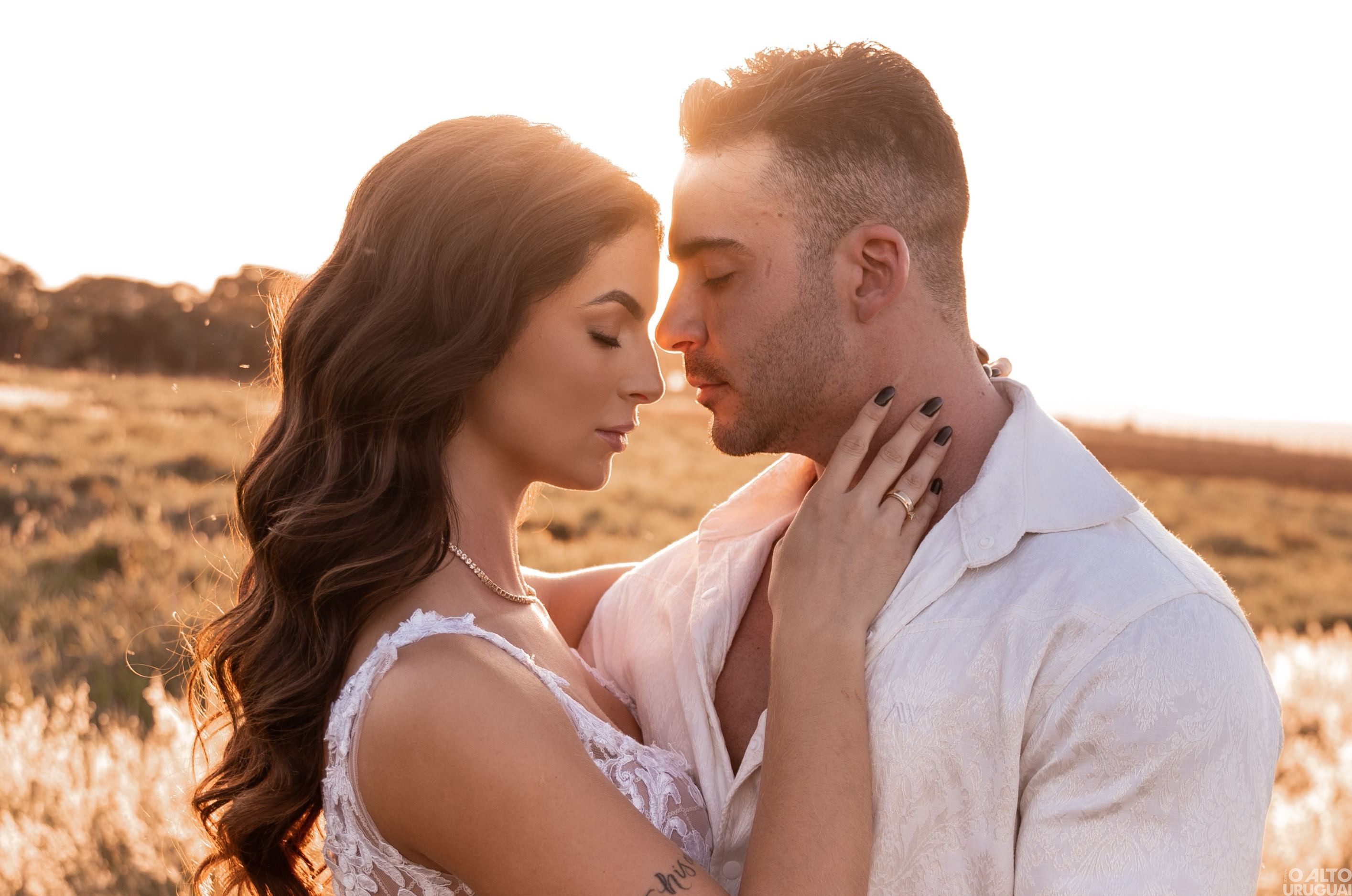 Frederiquense e cantor sertanejo casam-se nesta quinta-feira em festa luxuosa