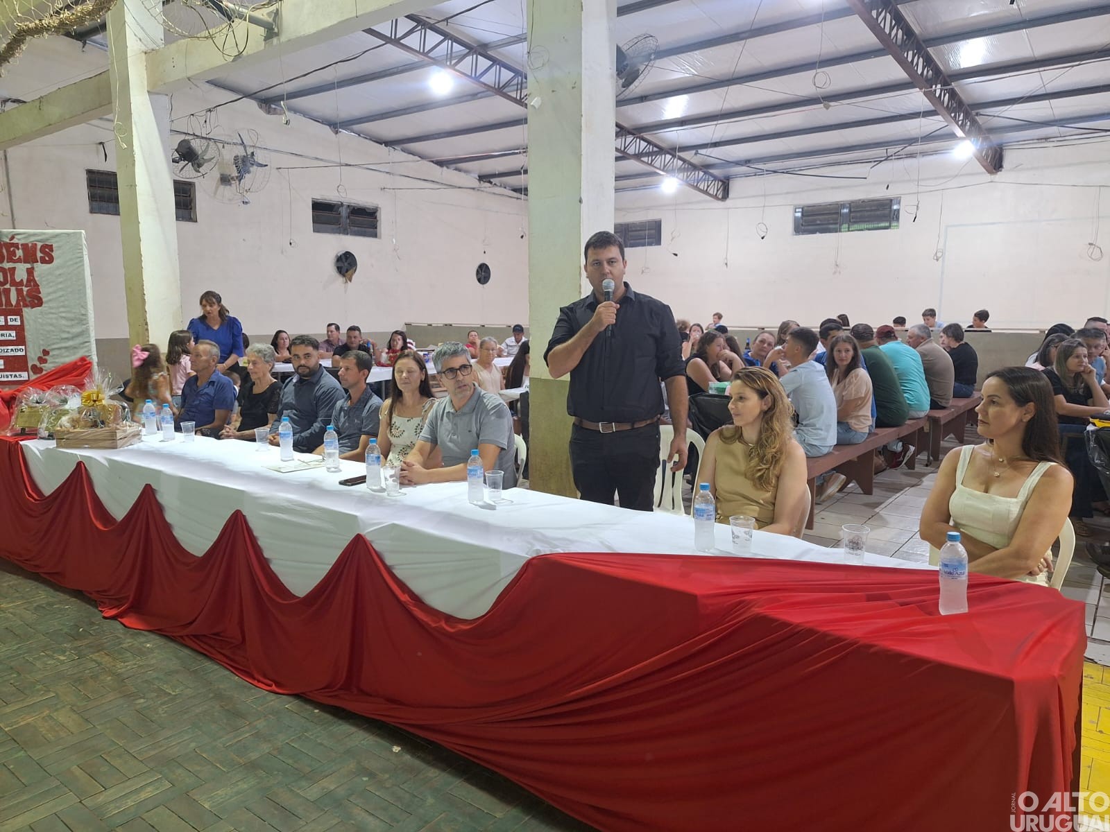 Cristal do Sul: Escola Mathias Balduíno Huppes celebra 82 anos