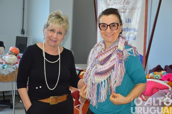 Tricolã promove workshop de tricô e crochê em FW