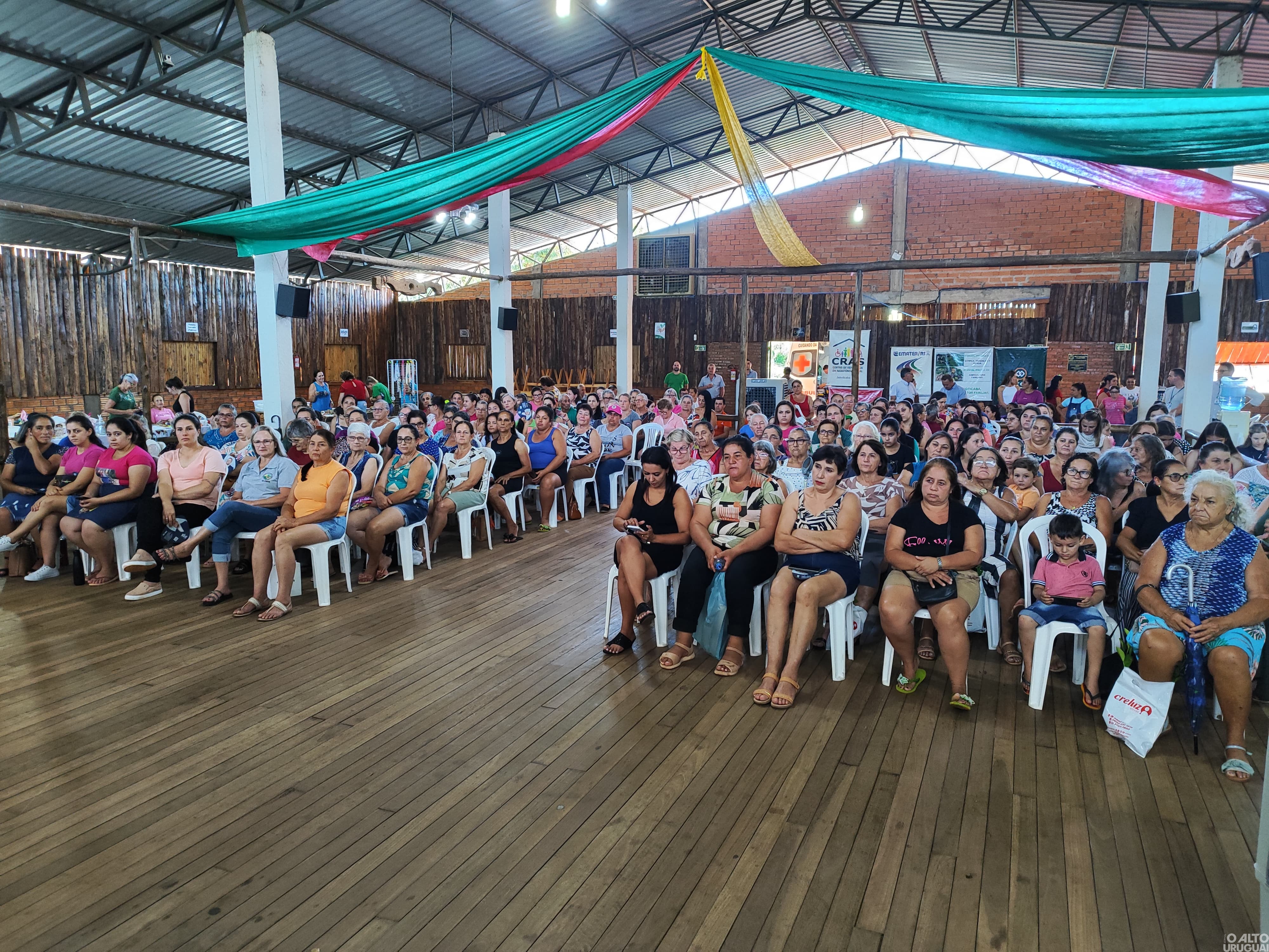 Jaboticaba realiza 20º Encontro de Mulheres