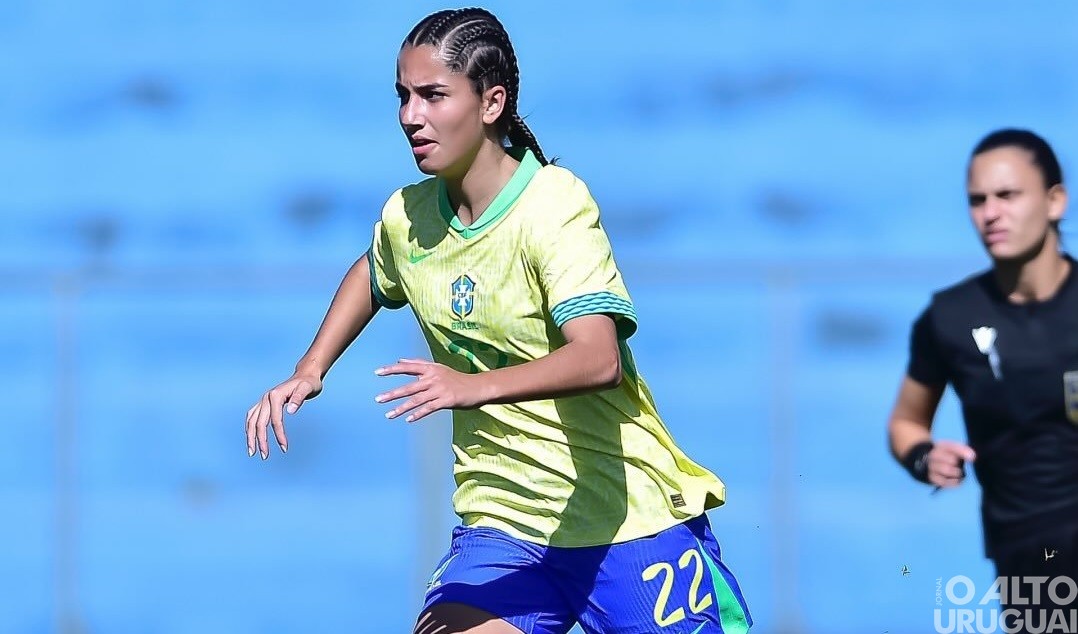 Lara Mônica conclui período de treinos com a Seleção Brasileira Sub-15