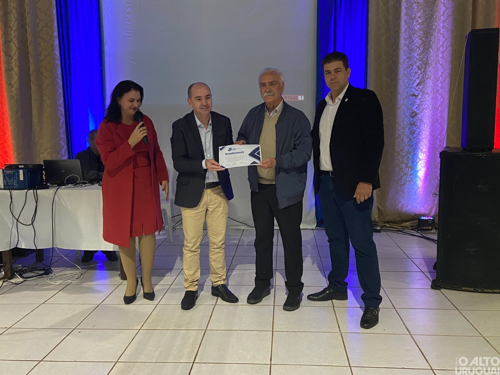 URI/FW encerra programação dos 31 anos com jantar