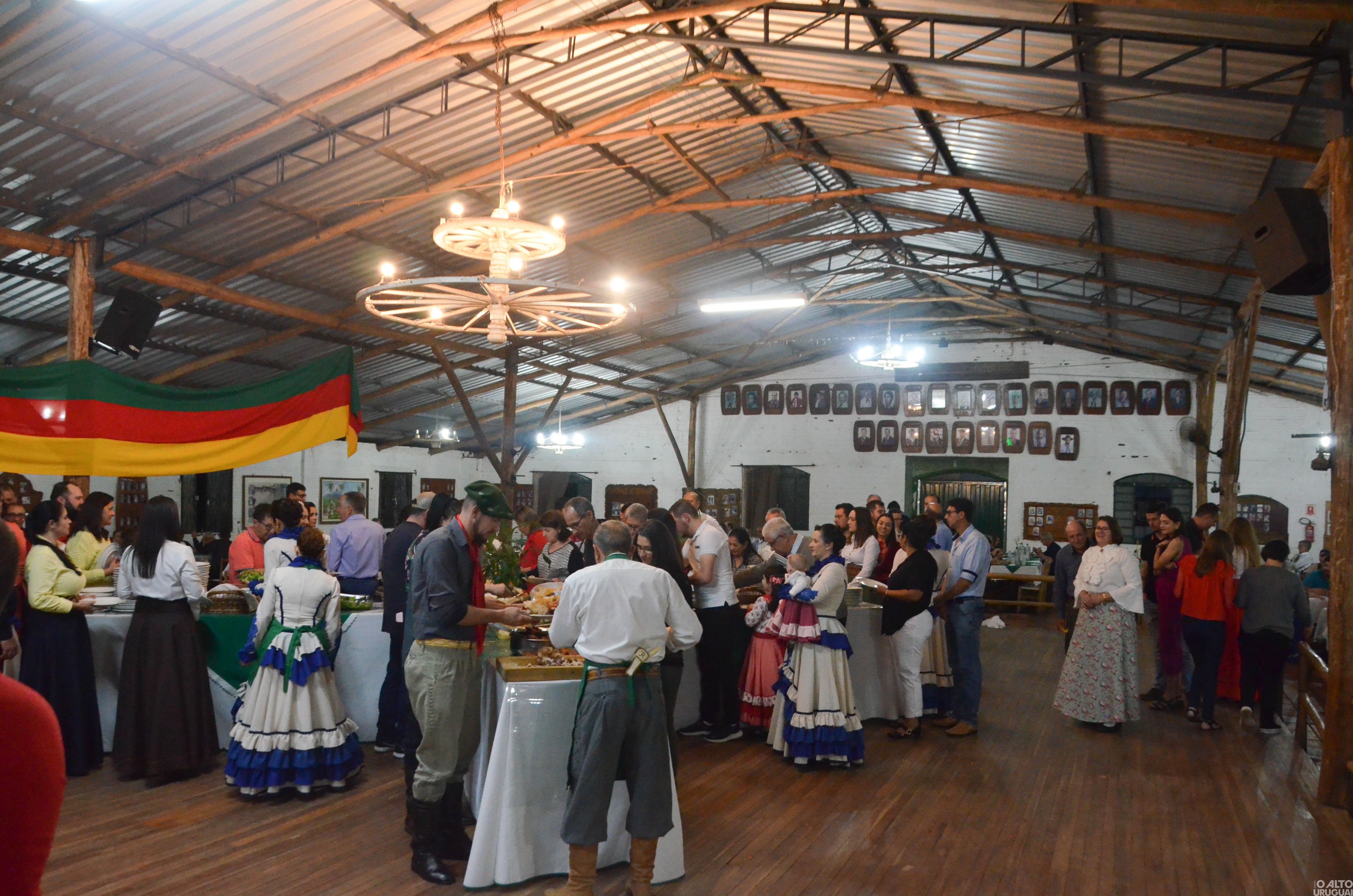 CTG Rodeio da Querência comemora 49 anos com jantar-fandango