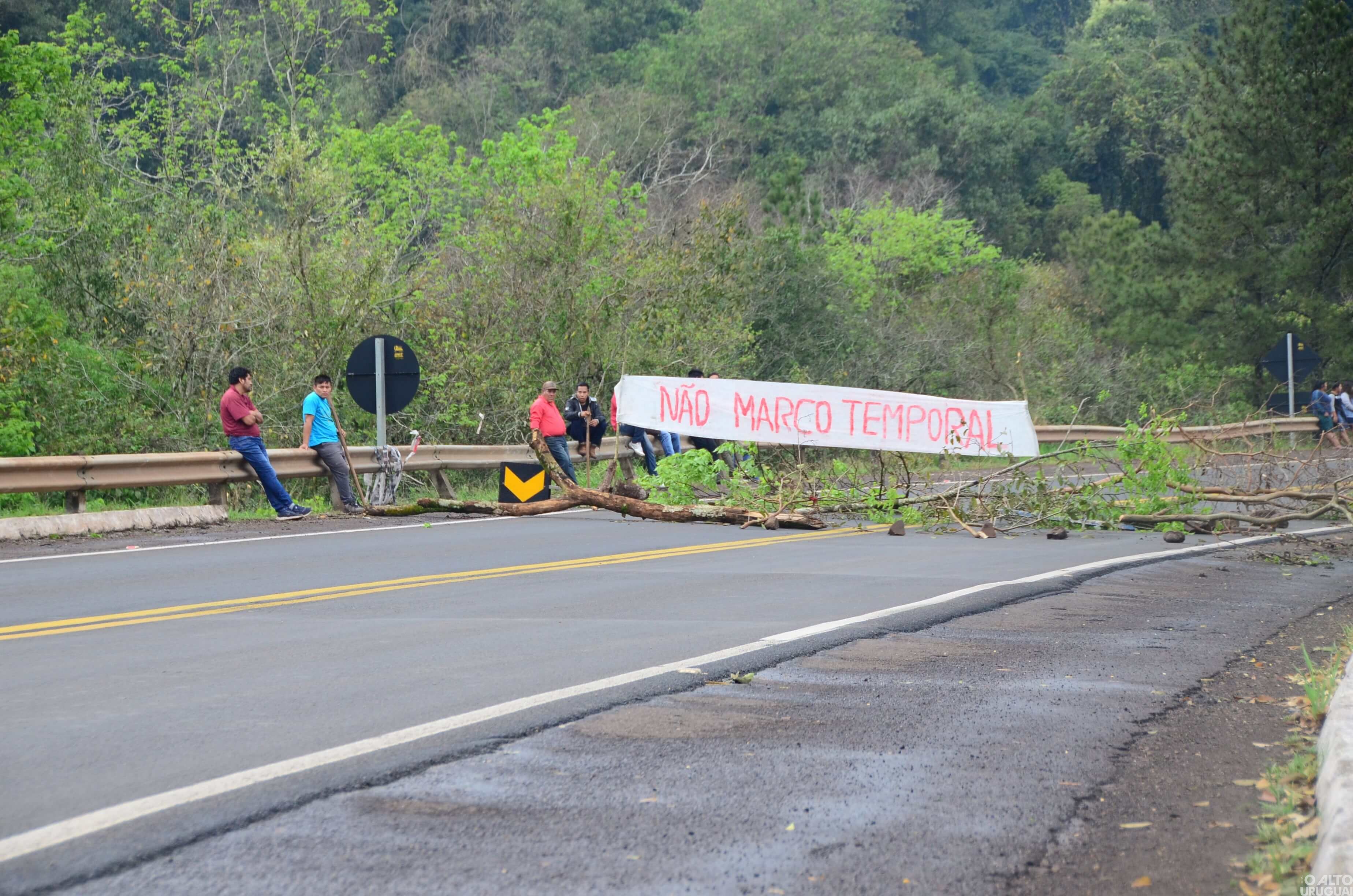 Bloqueios indígenas voltam a ser realizados nesta quarta-feira