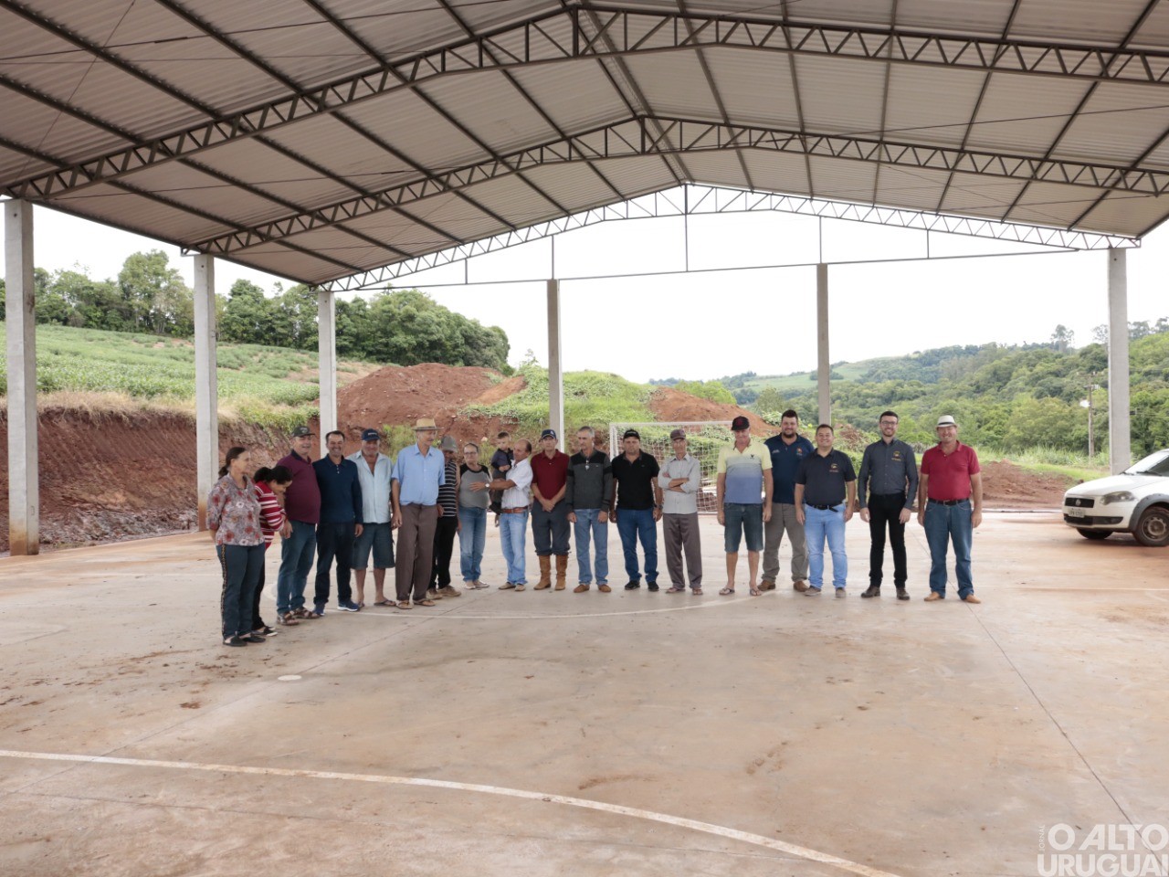 Novo Tiradentes: Poder Executivo entrega obra e anuncia novos investimentos