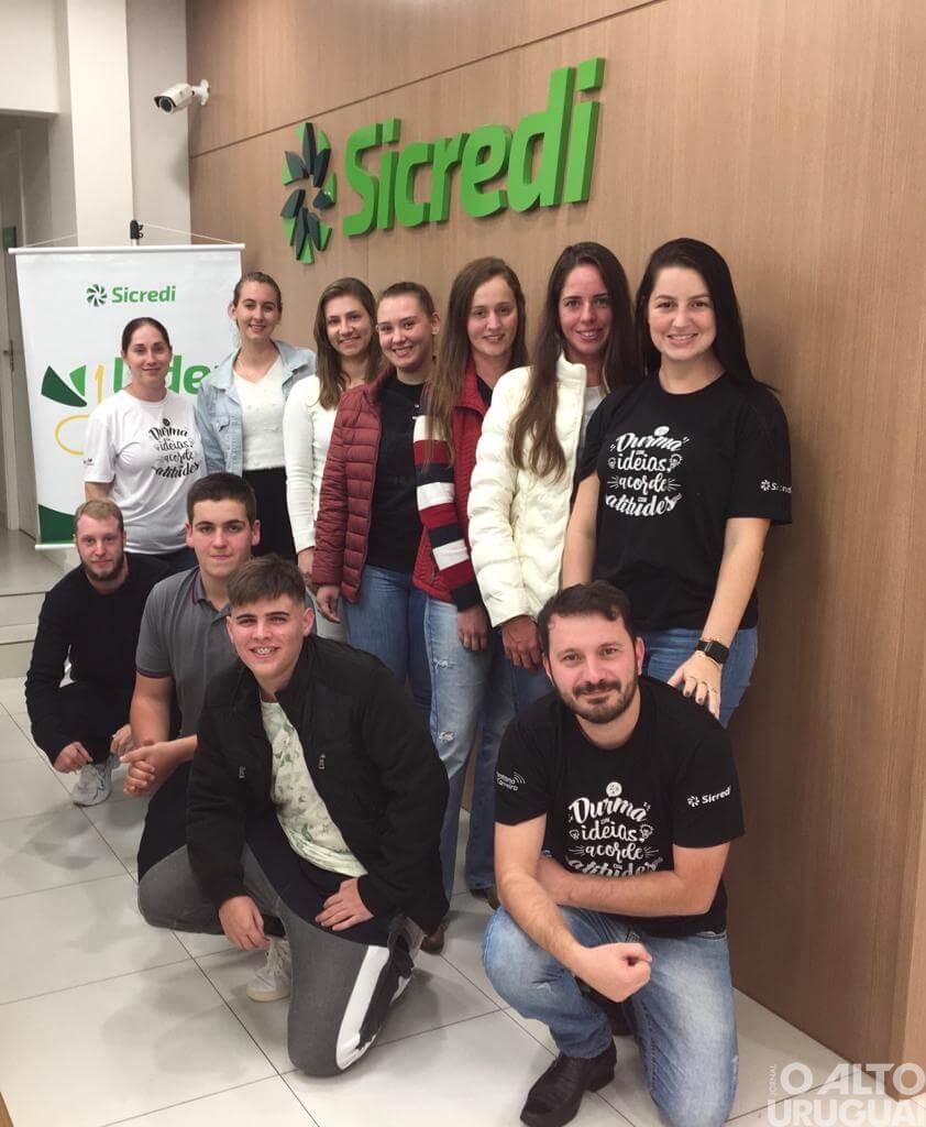 Líder Jovem e Sicredi Mulher iniciam novas turmas em 2022