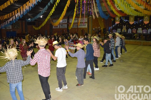 Arraiá da Marechal celebra cultura junina e participação da comunidade