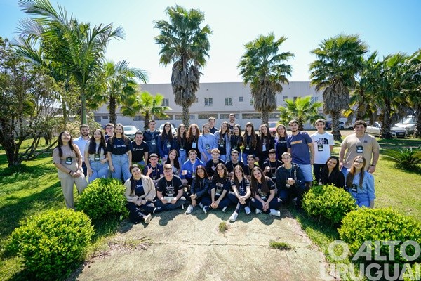 Sicredi Conexão leva jovens à experiência imersiva de cooperação